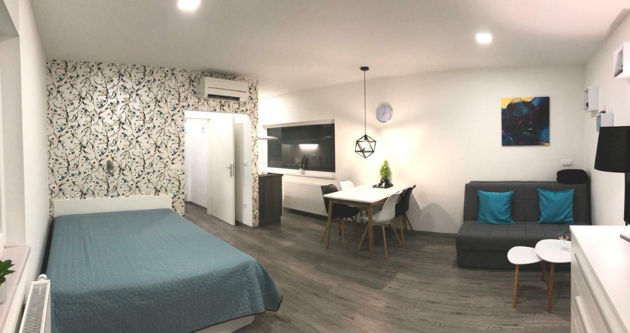 Luxury Studio Apartments Ljubljana Luaran gambar